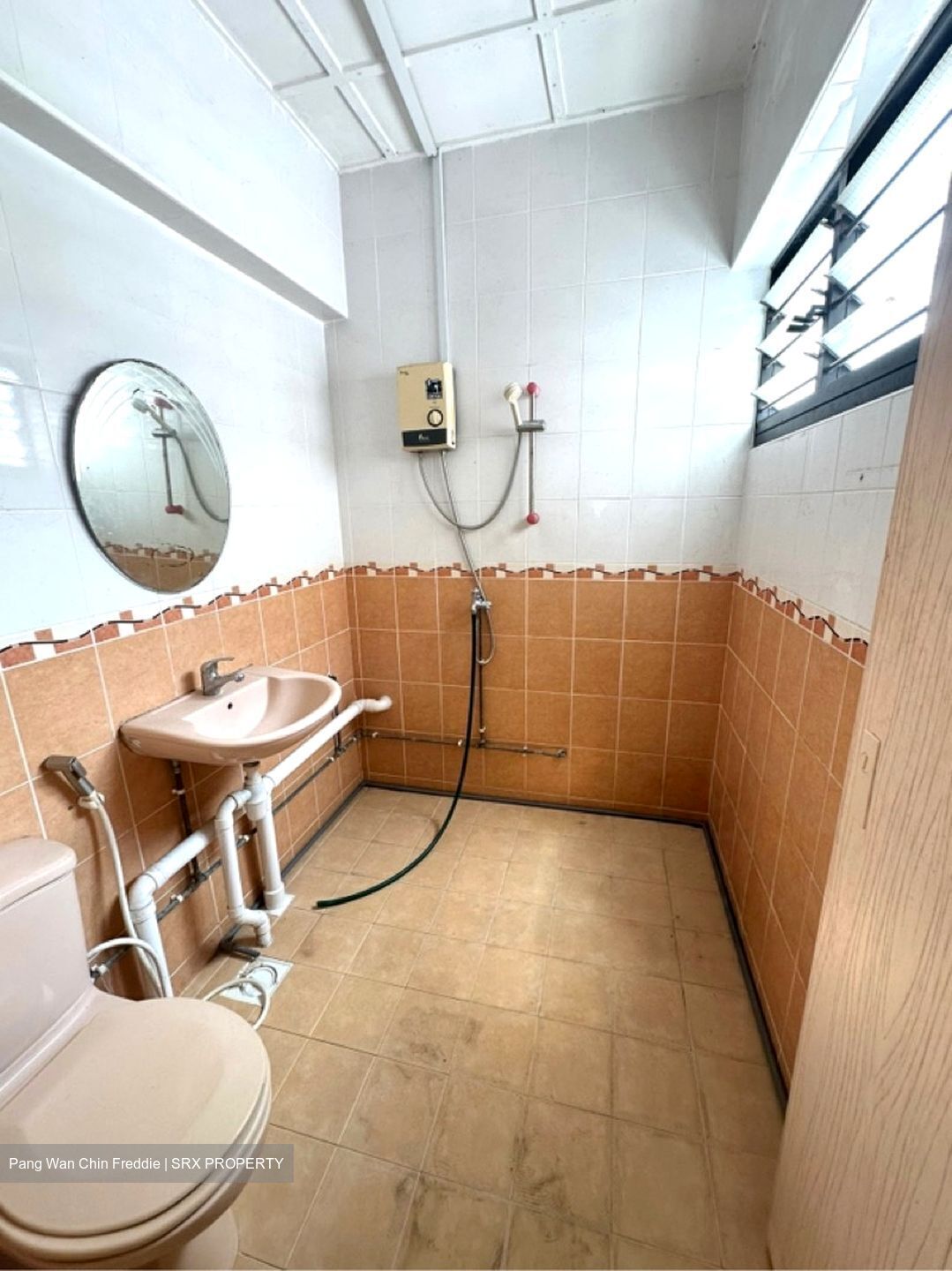 Jurong East Avenue 1 (Jurong East),  #585232861